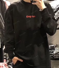 市场上装-T恤-休闲男装t恤