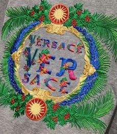 市场上装-T恤-休闲男装t恤