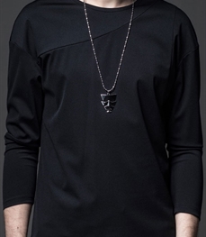 市场上装-T恤-时尚男装t恤