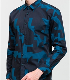 市场上装-衬衫-商务衬衫