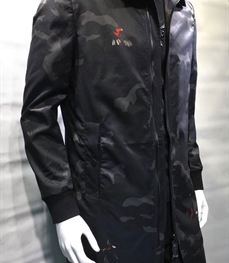 市场上装-中长外套-时尚男装中长外套