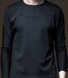 市场上装-T恤-时尚男装t恤