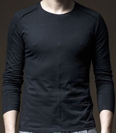 市场上装-T恤-时尚男装T恤