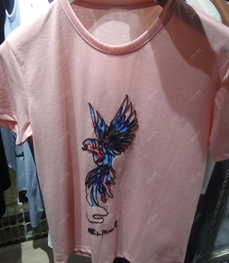 市场上装-T恤-靓仔男装T恤【实拍】