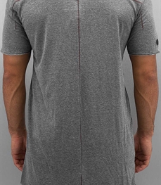 市场上装-T恤-靓仔男装T恤