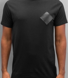 市场上装-T恤-靓仔男装T恤