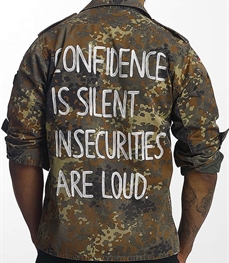 市场上装-衬衫-靓仔男装衬衫