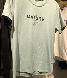 市场上装-T恤-靓仔男装T恤【实拍】