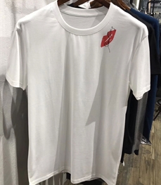 市场上装-T恤-靓仔男装T恤