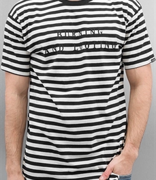 市场上装-T恤-时尚T恤