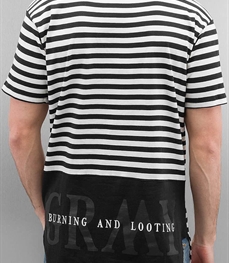 市场上装-T恤-时尚T恤