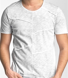 市场上装-T恤-时尚T恤