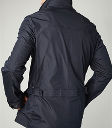 市场上装-中长外套-时尚派克