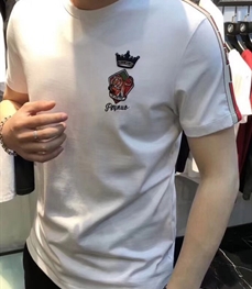 市场上装-T恤-时尚T恤【实拍】