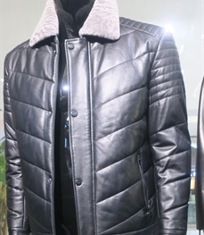 市场上装-尼克服-商务尼克服【实拍】