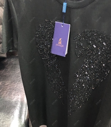 市场上装-T恤-时尚T恤【实拍】