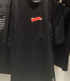 市场上装-T恤-时尚T恤【实拍】