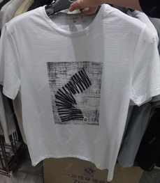 市场上装-T恤-靓仔T恤【实拍】