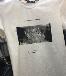 市场上装-T恤-靓仔T恤【实拍】