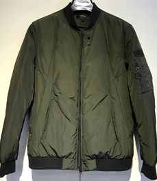 市场上装-棉衣/羽绒服-靓仔棉服