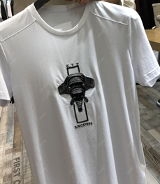 市场上装-T恤-靓仔T恤【实拍】