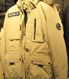 市场上装-棉衣/羽绒服-休闲男装棉服【实拍】