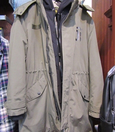 市场上装-大衣-时尚商务大衣【实拍】