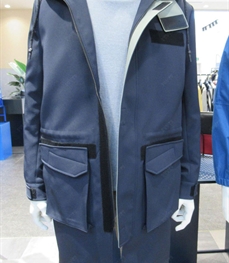 市场上装-大衣-时尚商务大衣【实拍】