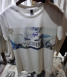 市场上装-T恤-靓仔T恤【实拍】