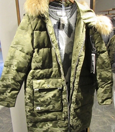 市场上装-棉衣/羽绒服-休闲男装棉服【实拍】