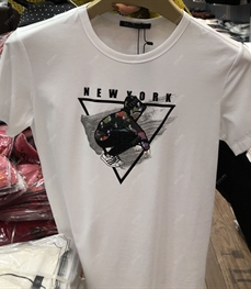 市场上装-T恤-靓仔T恤【实拍】