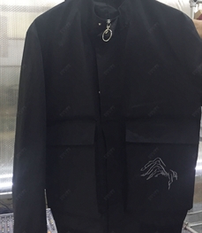 市场上装-夹克-杭州中国原创男装展_休闲夹克【实拍】