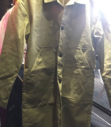 市场上装-中长外套-杭州中国原创男装展_靓仔中长外套【实拍】