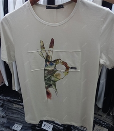 市场上装-T恤-靓仔T恤【实拍】