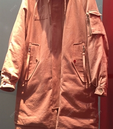 市场上装-中长外套-杭州中国原创男装展_休闲中长外套【实拍】