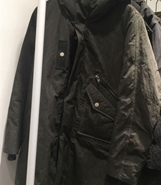 市场上装-棉衣/羽绒服-杭州中国原创男装展_靓仔棉服【实拍】