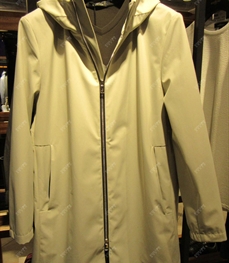 市场上装-大衣-时尚商务大衣【实拍】