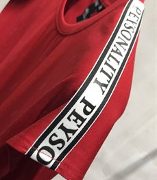 市场上装-T恤-靓仔T恤