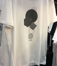 市场上装-T恤-靓仔T恤【实拍】