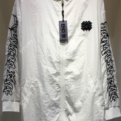 市场上装-中长外套-靓仔中长外套