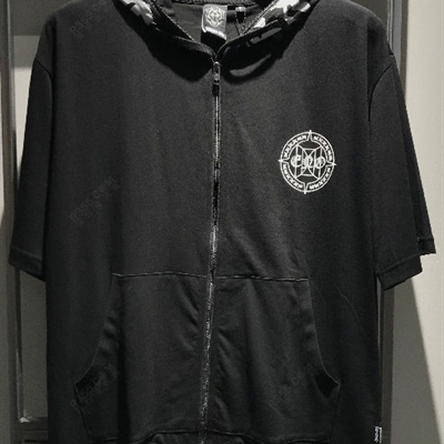 市场上装-T恤-靓仔T恤