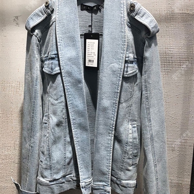 市场上装-夹克-休闲夹克