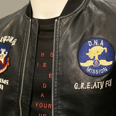 市场上装-皮衣-靓仔皮衣