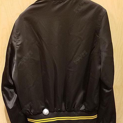 市场上装-夹克-时尚夹克