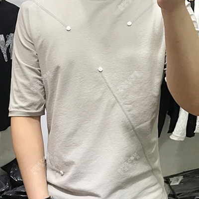 市场上装-T恤-靓仔T恤