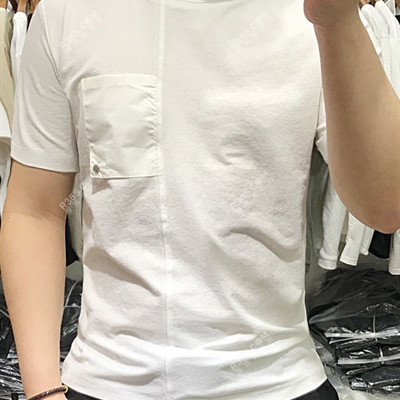 市场上装-T恤-靓仔T恤