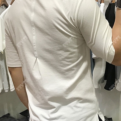 市场上装-T恤-靓仔T恤