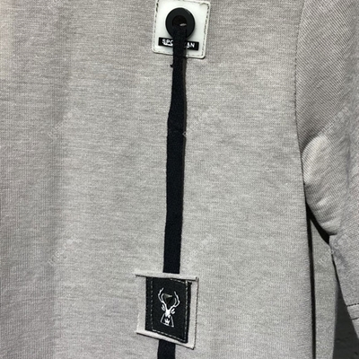 市场上装-T恤-靓仔T恤