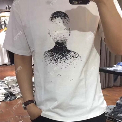 市场上装-T恤-靓仔T恤