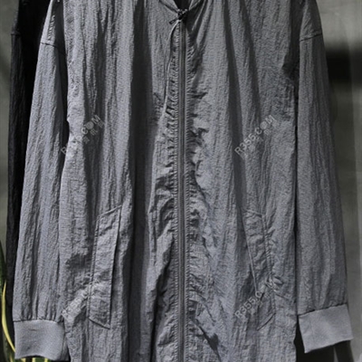 市场上装-中长外套-靓仔中长外套